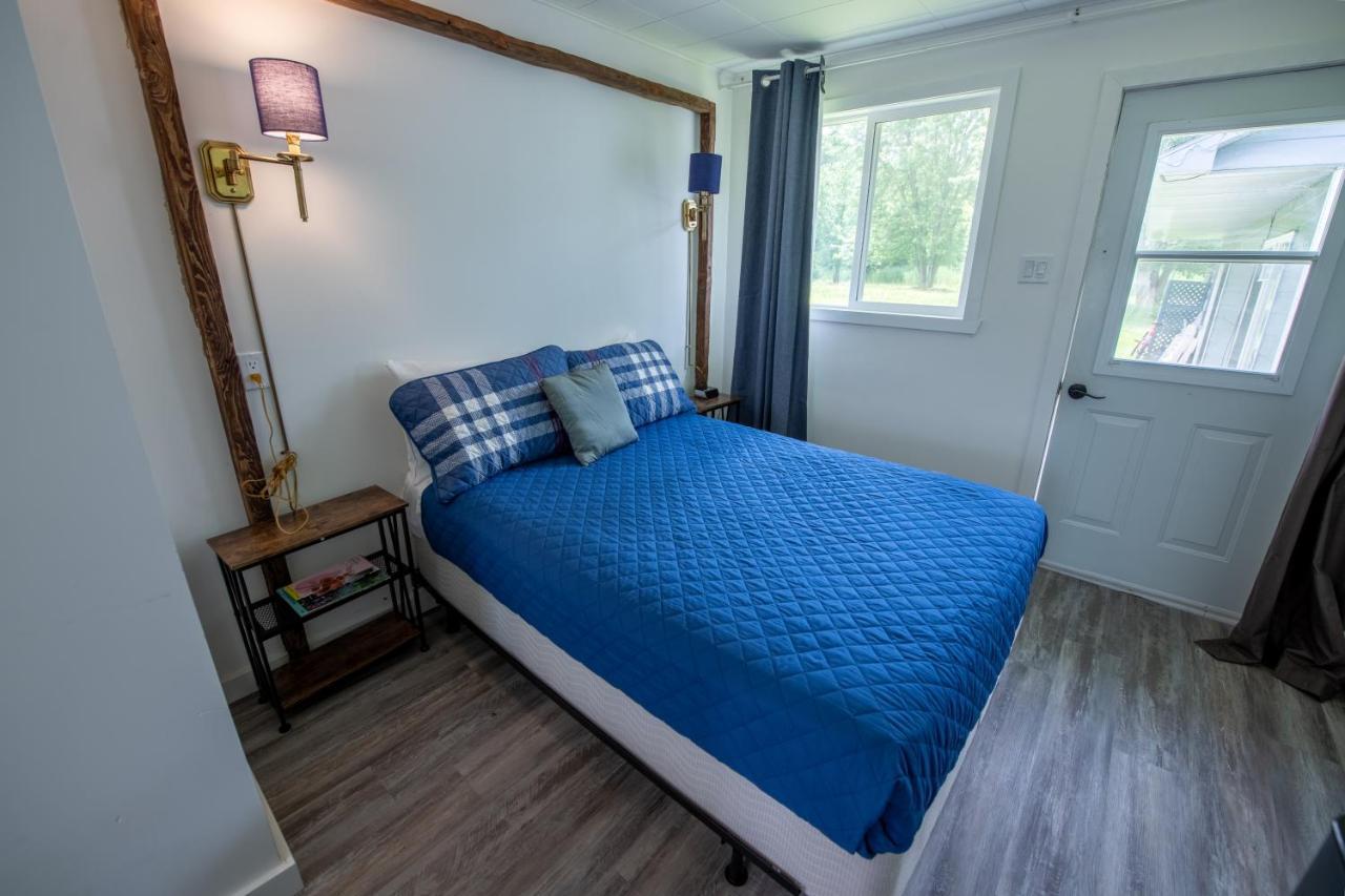 Motel Fleur de Lys Magog Extérieur photo