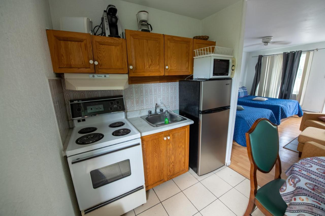 Motel Fleur de Lys Magog Extérieur photo