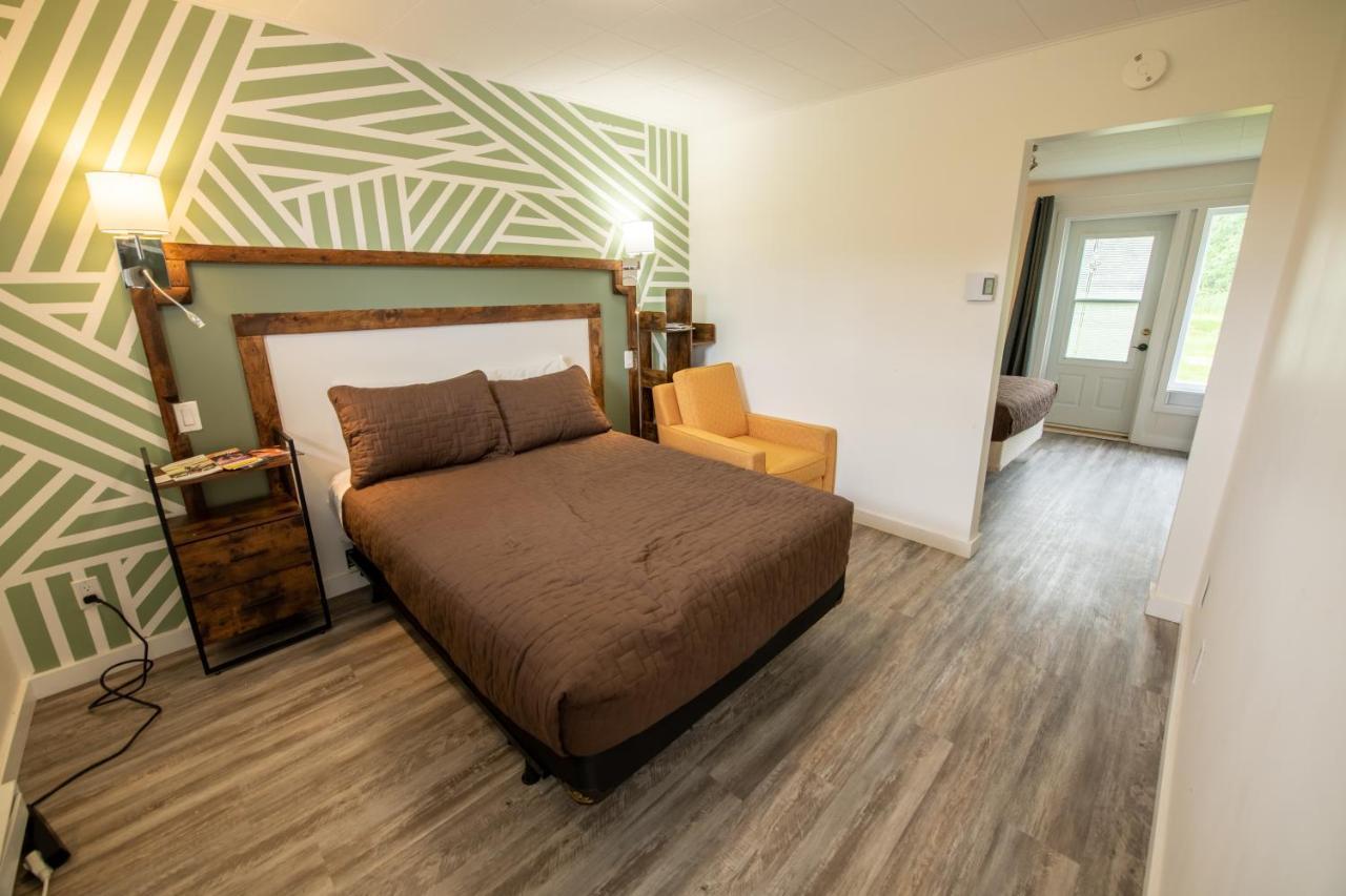 Motel Fleur de Lys Magog Extérieur photo